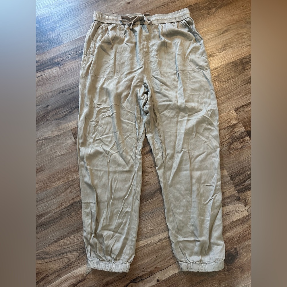 Celebrity Pink Beige Pants ✨